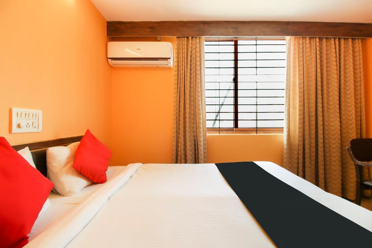 Capital O 71729 Lucky Inn Μπανγκαλόρ Εξωτερικό φωτογραφία